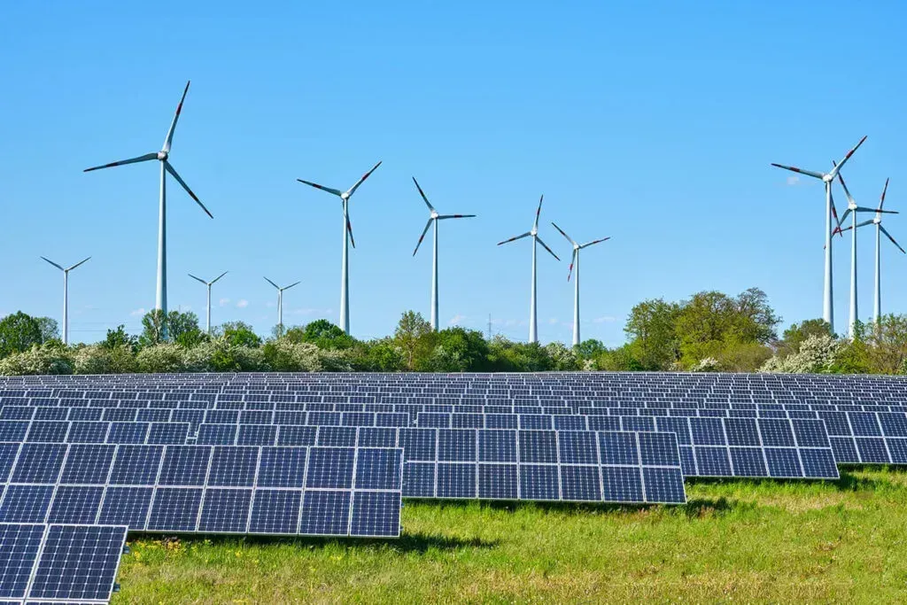 renewable-energy-generation-2022-12-17-03-42-26-utc-1024x683